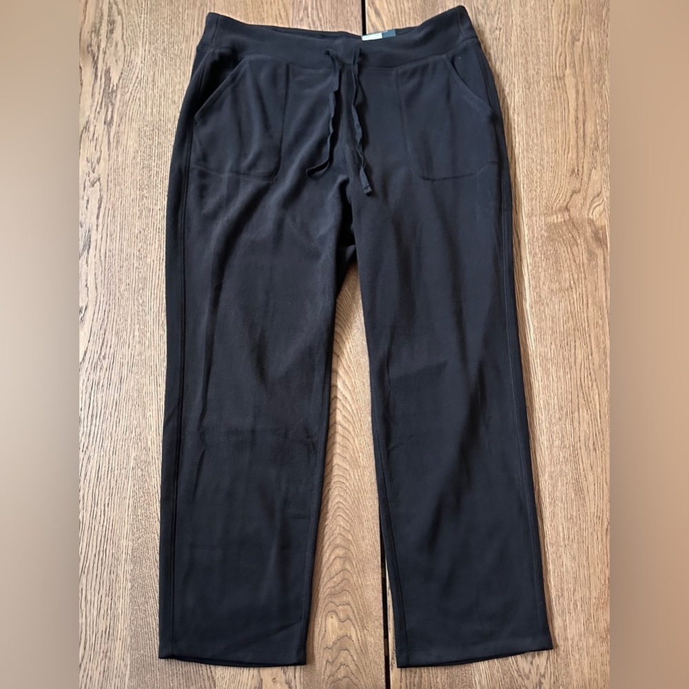 NWOT Tek Gear Fleece Black Straight Mid-Rise Pants XL